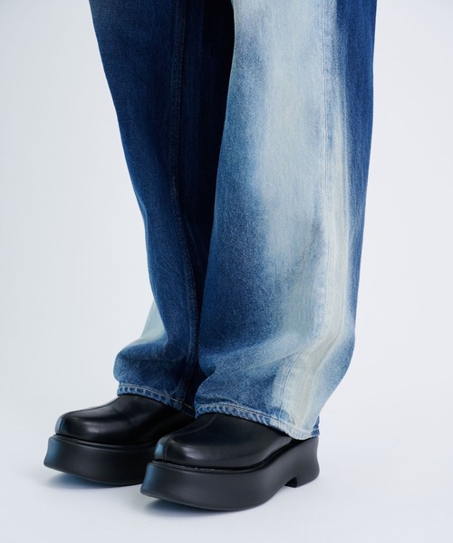 soe（ソーイ）の「Dameged Denim 5PKT Trousers（デニムパンツ）」 - WEAR