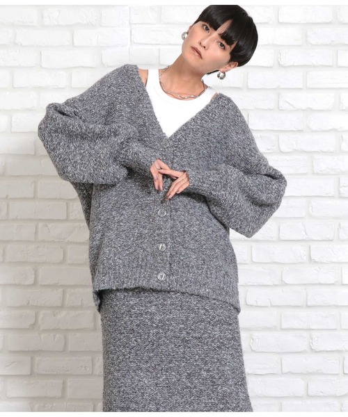 Settimissimo（セッティミッシモ）の「ボリュームスリーブミックスニットカーディガン（カーディガン/ボレロ・レディース・グレー/グリーン・M）」の6枚目の写真