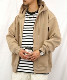 【GROOVY STORE】ビッグシルエットワンポイント刺繍ZIPパーカー裏起毛