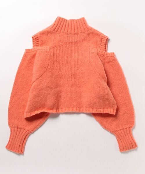 CHILLE（チル）の「スリットショルダー起毛ニットトップス（ニット/セーター・レディース・ブラック/グレイッシュベージュ/オレンジ・FREE）」の4枚目の写真