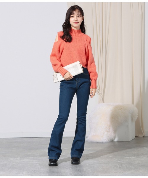 CHILLE（チル）の「スリットショルダー起毛ニットトップス（ニット/セーター・レディース・ブラック/グレイッシュベージュ/オレンジ・FREE）」の15枚目の写真