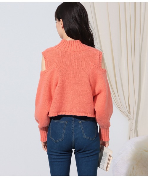 CHILLE（チル）の「スリットショルダー起毛ニットトップス（ニット/セーター・レディース・ブラック/グレイッシュベージュ/オレンジ・FREE）」の13枚目の写真