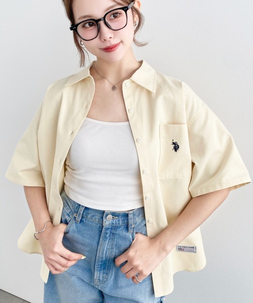 U.S. POLO ASSN.(ユーエスポロアッスン)の「moment+別注【U.S.POLO ASSN.】ワンポイント刺繍半袖オックスシャツ(シャツ/ブラウス・レディース・オフホワイト/ブルー/ブラック/イエロー/ピンク・M/L)」の18枚目の写真