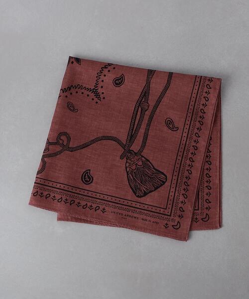 UNITED ARROWS（ユナイテッドアローズ）の「タッセル バンダナ（バンダナ/スカーフ・メンズ・オレンジ/ネイビー/モカ/グレー/パープル・FREE）」の3枚目の写真