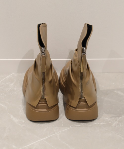 shoes365(シューズスリーシックスファイヴ)の「【shoes365】レイヤー厚底ブーツ(ブーツ・レディース・オフホワイト/ブラック/ベージュ・24.0cm/22.5cm/24.5cm/23.5cm/25.0cm/23.0cm)」の18枚目の写真