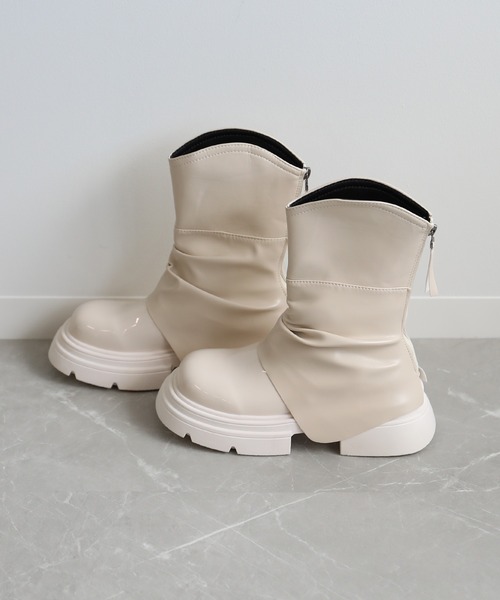 shoes365(シューズスリーシックスファイヴ)の「【shoes365】レイヤー厚底ブーツ(ブーツ・レディース・オフホワイト/ブラック/ベージュ・24.0cm/22.5cm/24.5cm/23.5cm/25.0cm/23.0cm)」の11枚目の写真