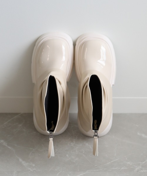 shoes365(シューズスリーシックスファイヴ)の「【shoes365】レイヤー厚底ブーツ(ブーツ・レディース・オフホワイト/ブラック/ベージュ・24.0cm/22.5cm/24.5cm/23.5cm/25.0cm/23.0cm)」の13枚目の写真