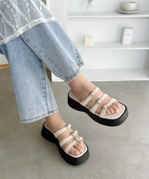 √nuage（ルートニュアージュ）の「トリプルベルトストラップ厚底サンダル（サンダル）」