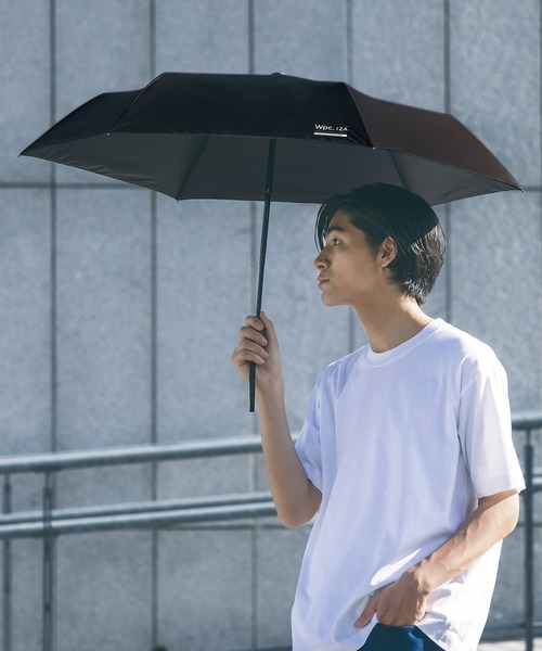 IZA（イーザ）の「IZA【自動開閉】 完全遮光100% 日傘 折りたたみ 晴雨兼用 Wpc. AUTOMATIC & SAFE（折りたたみ傘・レディース・ネイビー/ベージュ/ブラウン/ブラック/オフホワイト/グレー/ホワイト×ライトグレー/シルバー/ホワイト×ブラック/ベージュ系その他・FREE）」の14枚目の写真