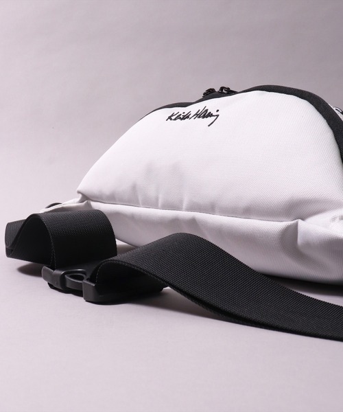 Keith Haring（キース・ヘリング）の「(LF)【Keith Haring】【heart】グログラン ウエストバッグ（ボディバッグ/ウエストポーチ・レディース・ブラック/オフホワイト・ONE SIZE）」の15枚目の写真