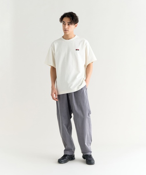 NANGA（ナンガ）の「ECO HYBRID BOX LOGO EMBROIDERY TEE / エコハイブリッド ボックスロゴ エンブロイダリー ティー（Tシャツ/カットソー・メンズ・ブラック/ホワイト/ライトグレー/イエロー/サーモンピンク・XL/L/M/S）」の17枚目の写真