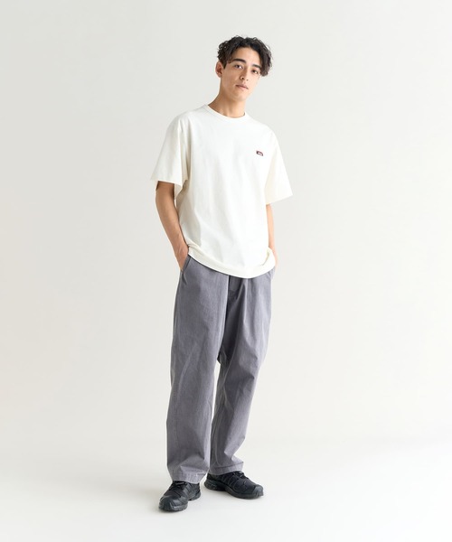 NANGA（ナンガ）の「ECO HYBRID BOX LOGO EMBROIDERY TEE / エコハイブリッド ボックスロゴ エンブロイダリー ティー（Tシャツ/カットソー・メンズ・ブラック/ホワイト/ライトグレー/イエロー/サーモンピンク・XL/L/M/S）」の15枚目の写真