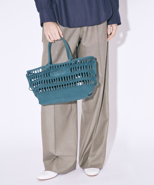 beautiful people（ビューティフルピープル）の「konbu knit shopping busket bag（かごバッグ・レディース・ダークグレー/イエロー/ダークグリーン/ブルー・FREE）」の8枚目の写真