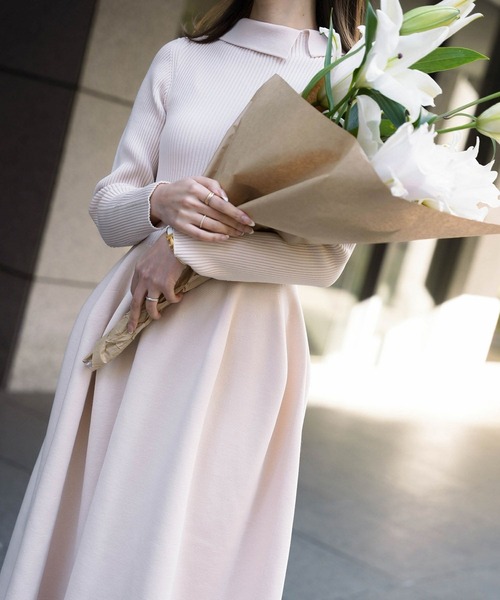 未使用 HUIT 定価1.8 衿付き ホールガーメント ニット ワンピース HUIT bouquet（ユイット）の「衿付き ホールガーメント ニット