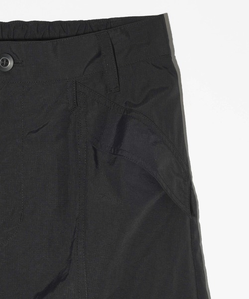 X-girl（エックスガール）の「LIGHTWEIGHT CARGO PANTS（カーゴパンツ・レディース・ブラック/ライトグリーン/ライトグレー・S/M）」の14枚目の写真