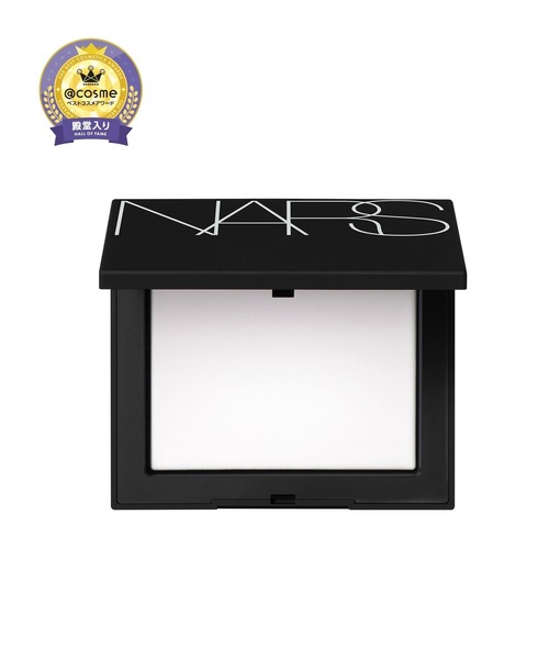 NARS（ナーズ）の「ライトリフレクティングセッティングパウダー　プレスト　N（フェイスパウダー・レディース・CRYSTAL/05555 FOG・FREE）」の6枚目の写真
