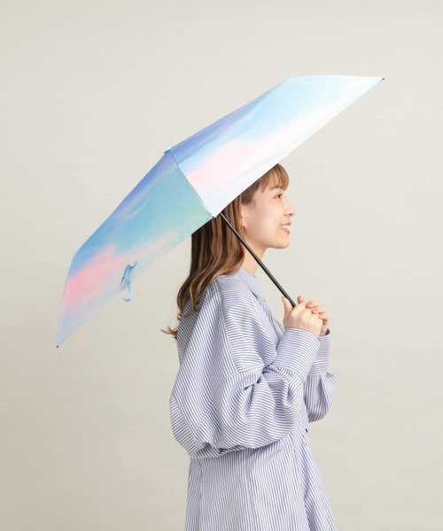 SMELLY(スメリー)の「【晴雨兼用】Wpc. 遮光軽量サンセットMINI(長傘・レディース・ピンク/ブルー・FREE)」の9枚目の写真