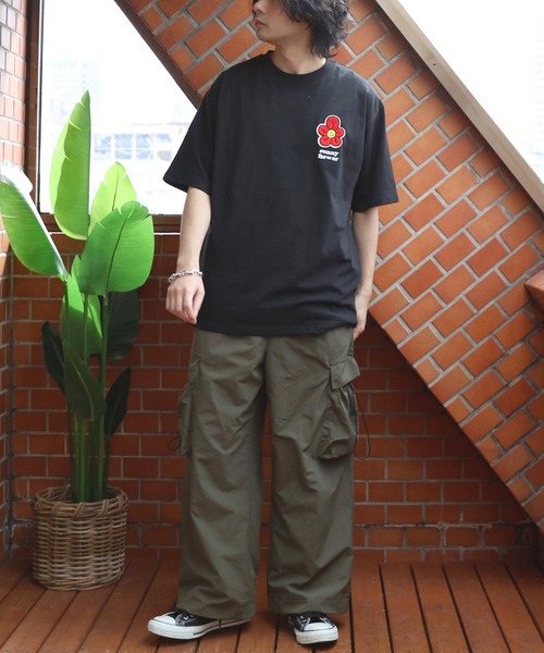 8(eight)(エイト)の「フラワーサガラ刺繍Tシャツ(Tシャツ/カットソー・メンズ・ミント/ブラック/オフホワイト・MEDIUM/LARGE)」の16枚目の写真