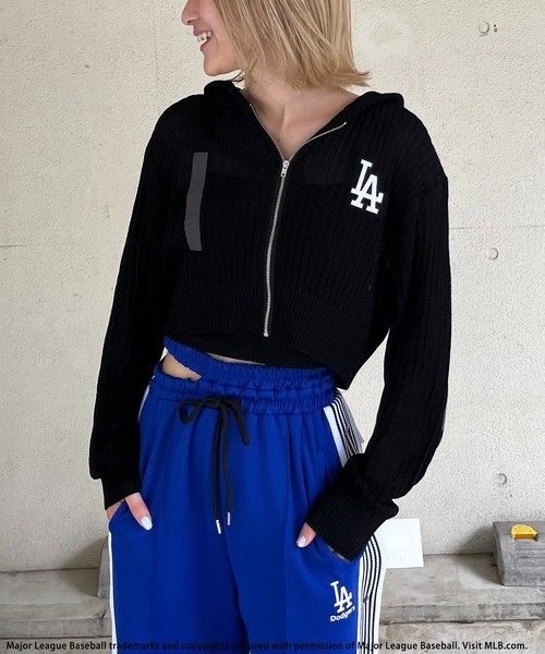 BACK TO THE FIELD（バック トゥー ザ フィールド）の「【MLB】エルボーパッチスプリングニットロゴパーカー（パーカー・レディース・カーキ/ベージュ/ブラック・FREE）」の16枚目の写真