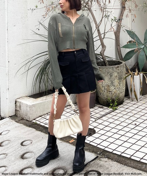 BACK TO THE FIELD（バック トゥー ザ フィールド）の「【MLB】エルボーパッチスプリングニットロゴパーカー（パーカー・レディース・カーキ/ベージュ/ブラック・FREE）」の12枚目の写真