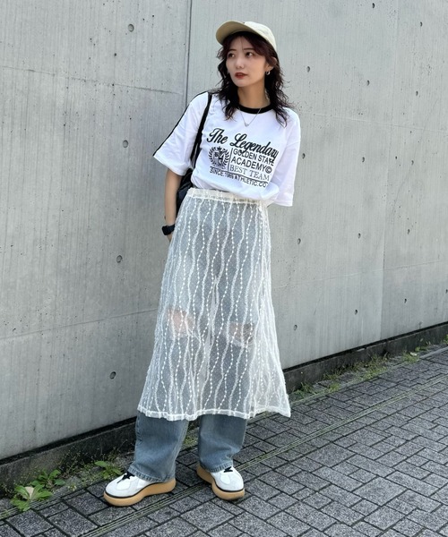 LVEU.(ラブユ.)の「【LVEU.】フロントロゴオーバーTシャツ / トップス カットソー Tシャツ 半袖 プリント プリントT オーバー ブラック ホワイト(Tシャツ/カットソー・レディース・ホワイト/ブラック・FREE)」の16枚目の写真