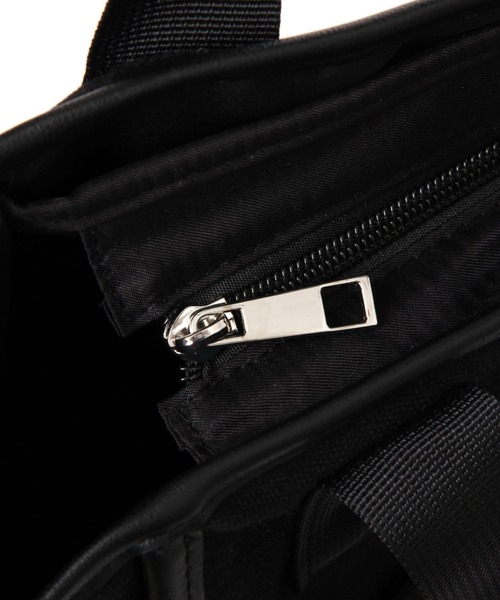 LEPSIM(レプシィム)の「【パパママ使える】アソートTOTE 110879(マザーズバッグ・レディース・ブラック/アイボリー/ブラック系その他・ONE SIZE)」の17枚目の写真