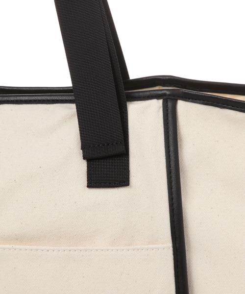 LEPSIM(レプシィム)の「【パパママ使える】アソートTOTE 110879(マザーズバッグ・レディース・ブラック/アイボリー/ブラック系その他・ONE SIZE)」の11枚目の写真