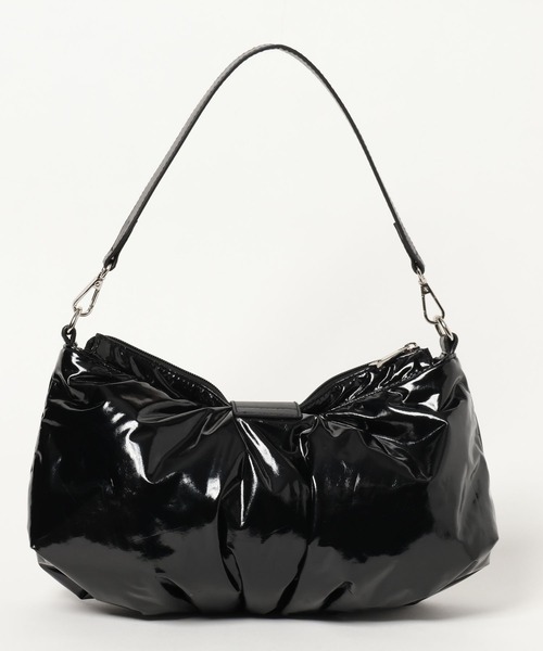 PAGEBOY(ページボーイ)の「パテッドエナメルショルダー(ショルダーバッグ・レディース・シルバー/ブラック・FREE)」の10枚目の写真