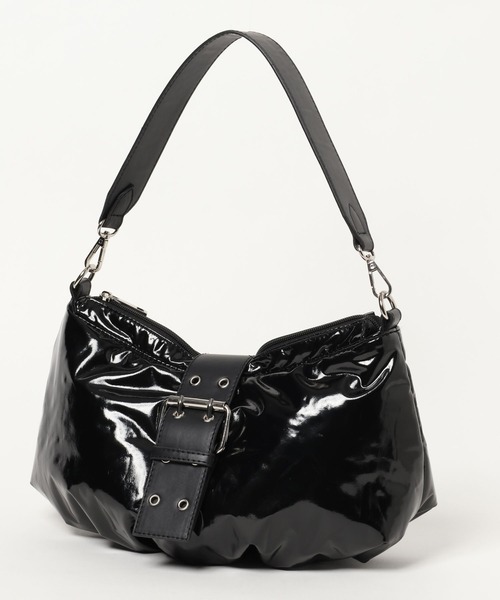 PAGEBOY(ページボーイ)の「パテッドエナメルショルダー(ショルダーバッグ・レディース・シルバー/ブラック・FREE)」の15枚目の写真