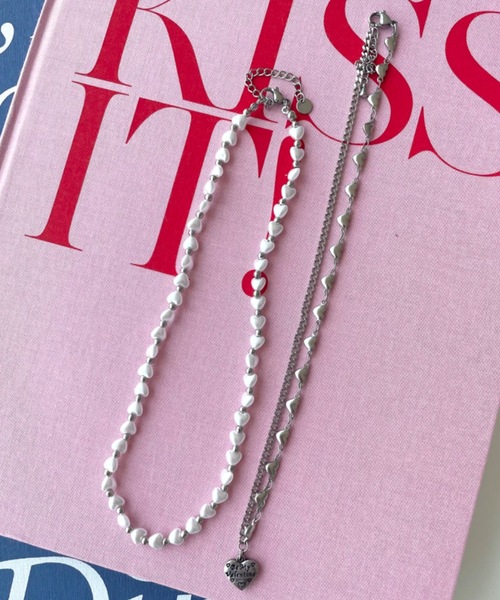 SHAGGIE（シャギー）の「ハートチャームアシンメトリーヴィンテージ風ネックレス（ネックレス・レディース・シルバー・FREE）」の13枚目の写真