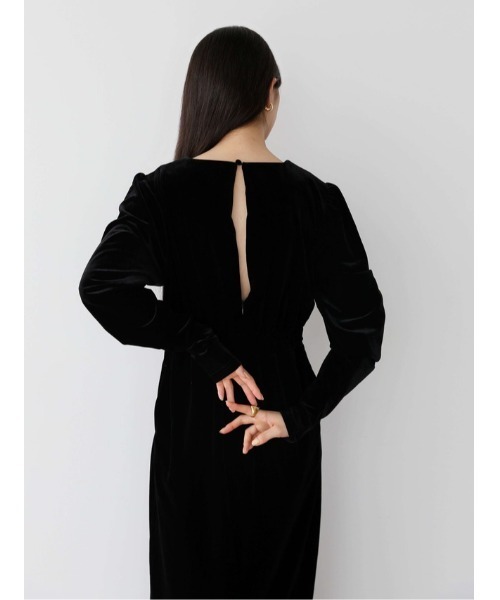 Katrin TOKYO(カトリーントーキョー)の「back open velour onepiece(ワンピース・レディース・ブラック/ベージュ/ピンク・XS/S-Short/S/M)」の2枚目の写真