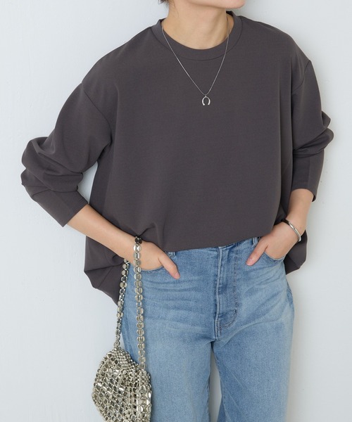 COLLAGE GALLARDAGALANTE（コラージュガリャルダガランテ）の「裾ラウンド切り替えロンＴ（Tシャツ/カットソー・レディース・ホワイト/チャコールグレー・FREE）」の2枚目の写真