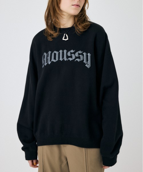MOUSSY（マウジー）の「【ライトブラック ZOZO限定カラー】【新色追加】OLD ENGLISH MOUSSY プルオーバー（スウェット・レディース・杢グレー/ブラック/ホワイト/ライトブラック・FREE）」の3枚目の写真