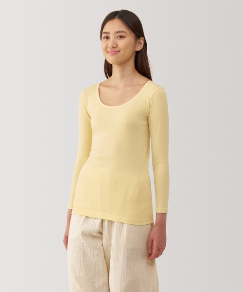 無印良品（ムジルシリョウヒン）の「（綿１００％）婦人　あったか綿　Ｕネック八分袖Ｔシャツ（インナーウェア/肌着・レディース・ブラック/ライトベージュ/ブラウン系/オフホワイト/ライトイエロー/ライトグリーン/ブラウン/ネイビー・S/M/L/XL）」の8枚目の写真