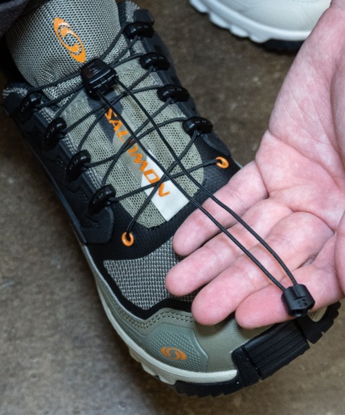SALOMON(サロモン)の「SALOMON QUICKLACE KIT / サロモン クイックレースキット(シューズアクセサリー・メンズ・ベージュ・ONE SIZE)」の4枚目の写真