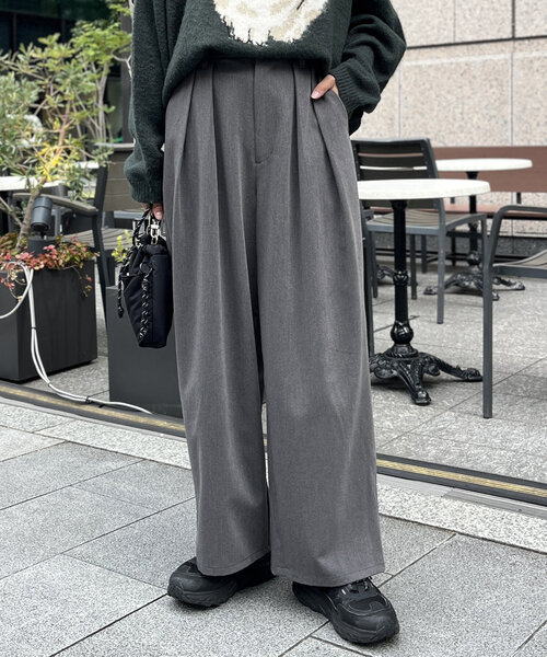 CPCM（シーピーシーエム）の「ボリュームタックスラックス（その他パンツ・レディース・ブラック/ブラウン/ベージュ/グレー/アイボリー・MEDIUM/SMALL）」の3枚目の写真