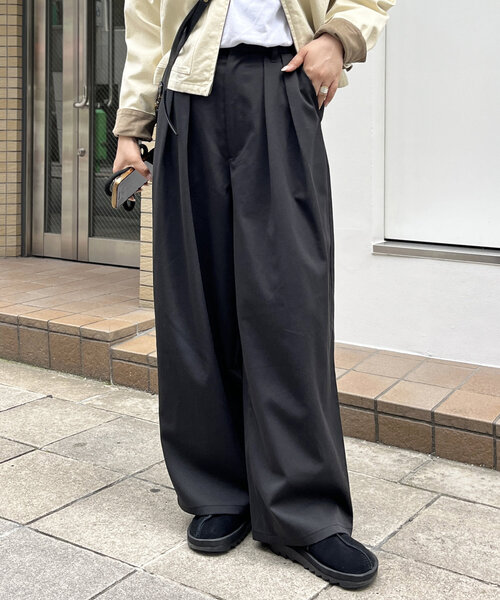 CPCM（シーピーシーエム）の「ボリュームタックスラックス（その他パンツ・レディース・ブラック/ブラウン/ベージュ/グレー/アイボリー・MEDIUM/SMALL）」の18枚目の写真