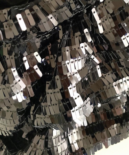 Casselini(キャセリーニ)の「フリルスパンコール巾着BAG(クラッチバッグ・レディース・ブラック/ブラウン・ONE SIZE)」の4枚目の写真