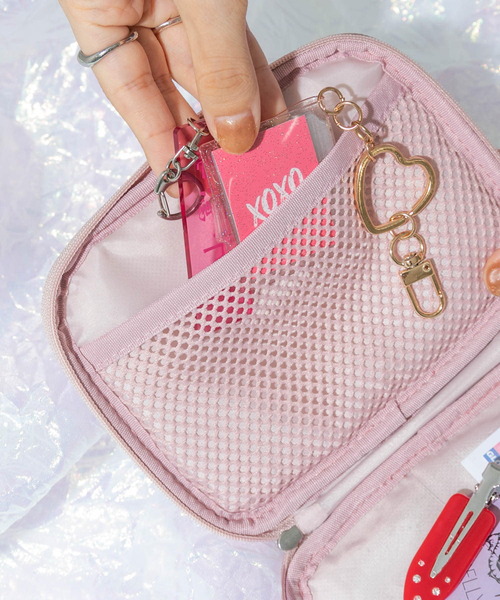SMELLY（スメリー）の「my Choeae multi pouch（ポーチ・レディース・シルバー/ブルー/ピンク・-）」の6枚目の写真