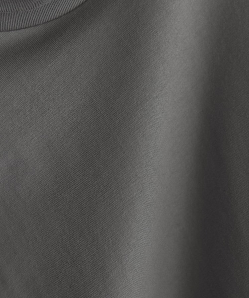 remer（リメール）の「royal cotton turtleneck Tee / ロイヤルコットンタートルネックT（Tシャツ/カットソー・メンズ・アッシュグレー/ダークグリーン/ダークブラウン/マスタード/ブラック/ホワイト・X-SMALL/SMALL/MEDIUM/LARGE）」の9枚目の写真