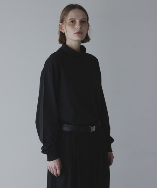 remer（リメール）の「royal cotton turtleneck Tee / ロイヤルコットンタートルネックT（Tシャツ/カットソー・メンズ・アッシュグレー/ダークグリーン/ダークブラウン/マスタード/ブラック/ホワイト・X-SMALL/SMALL/MEDIUM/LARGE）」の16枚目の写真
