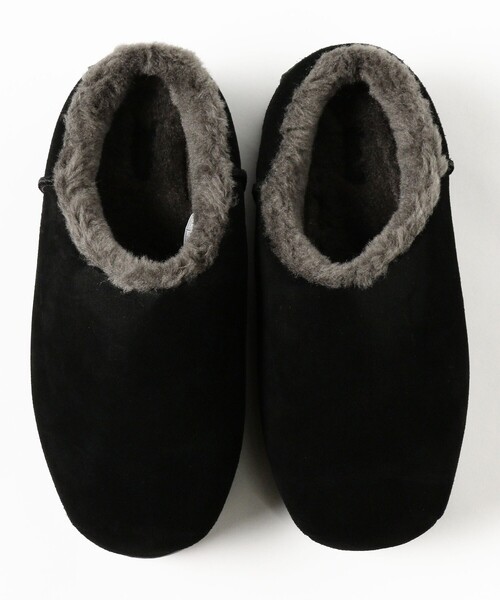 Ray BEAMS（レイビームス）の「UGG(R) / W PUMPED SLIDE（ブーツ・レディース・ブラウン系その他3/ブラック・5/6/7/8）」の8枚目の写真