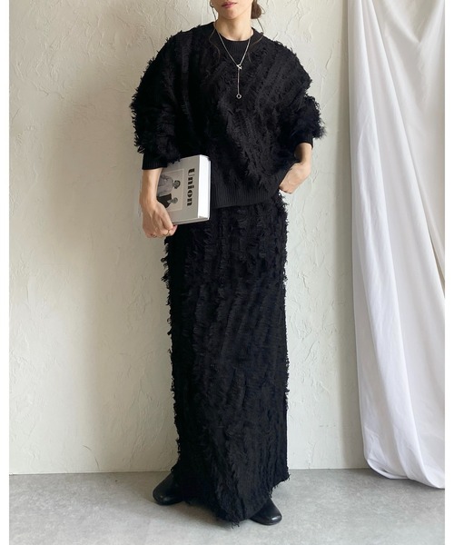 She's Closet（シーズクローゼット）の「ウェーブ柄ミックスフリンジジャガードハイウエストニットタイトロングスカート（スカート・レディース・アイボリー/ブラックミックス/グレー/ブラック/ネイビー/ブラウン・FREE）」の10枚目の写真