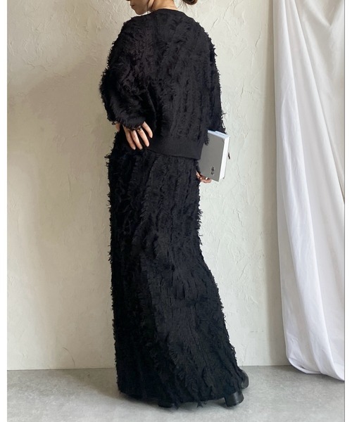 She's Closet（シーズクローゼット）の「ウェーブ柄ミックスフリンジジャガードハイウエストニットタイトロングスカート（スカート・レディース・アイボリー/ブラックミックス/グレー/ブラック/ネイビー/ブラウン・FREE）」の11枚目の写真