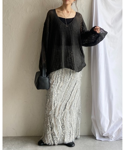 She's Closet（シーズクローゼット）の「ウェーブ柄ミックスフリンジジャガードハイウエストニットタイトロングスカート（スカート・レディース・アイボリー/ブラックミックス/グレー/ブラック/ネイビー/ブラウン・FREE）」の13枚目の写真