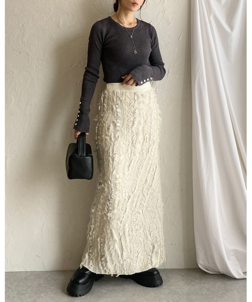 She's Closet（シーズクローゼット）の「ウェーブ柄ミックスフリンジジャガードハイウエストニットタイトロングスカート（スカート・レディース・アイボリー/ブラックミックス/グレー/ブラック/ネイビー/ブラウン・FREE）」の15枚目の写真