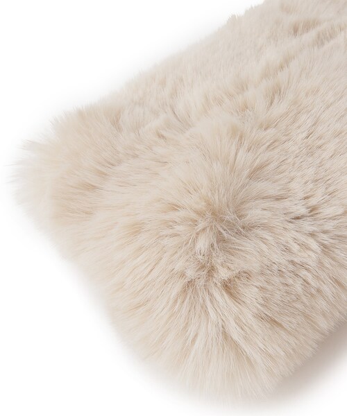 OPAQUE.CLIP（オペークドットクリップ）の「◆【マグネット仕様】フェイクファーミニティペット（ストール/ショール・レディース・ブラック/ライトベージュ/オフホワイト/グレー/ダークブラウン・00）」の9枚目の写真