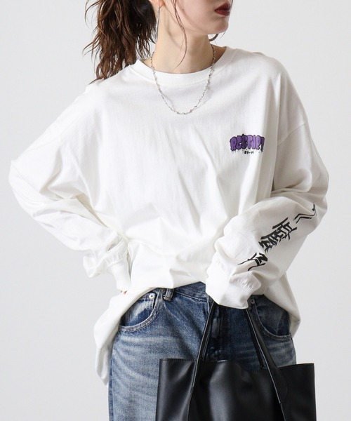 FUNALIVE（ファンアライブ）の「Cotton back print crew neck long sleeve T-shirt / バックプリントオーバーTシャツ unisex（Tシャツ/カットソー・メンズ・ブラック/ホワイト系1/ホワイト系2/オフホワイト/ブラック系2/ホワイト系3/ブラック系4/ブラック系1/ホワイト系4/ライトグリーン/ラベンダー/ネイビー/ミント/チャコール/ベージュ/ネイビー系1/グレー系1/ブラック系3/杢グレー/スカイブルー・M/L/XL）」の4枚目の写真