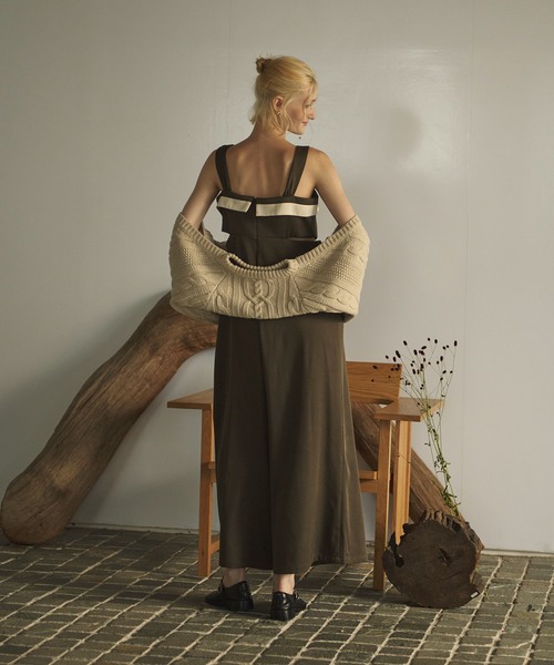 loin nuit（ロワンニュイ）の「cable knit ensemble / ケーブルニット