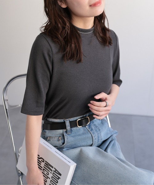 ap retro(アプレトロ)の「ベーシックハイネックTee / 半袖(ニット/セーター・レディース・ブラック/グレー/マスタード/チャコール/ブラウン/アイボリー・FREE)」の13枚目の写真